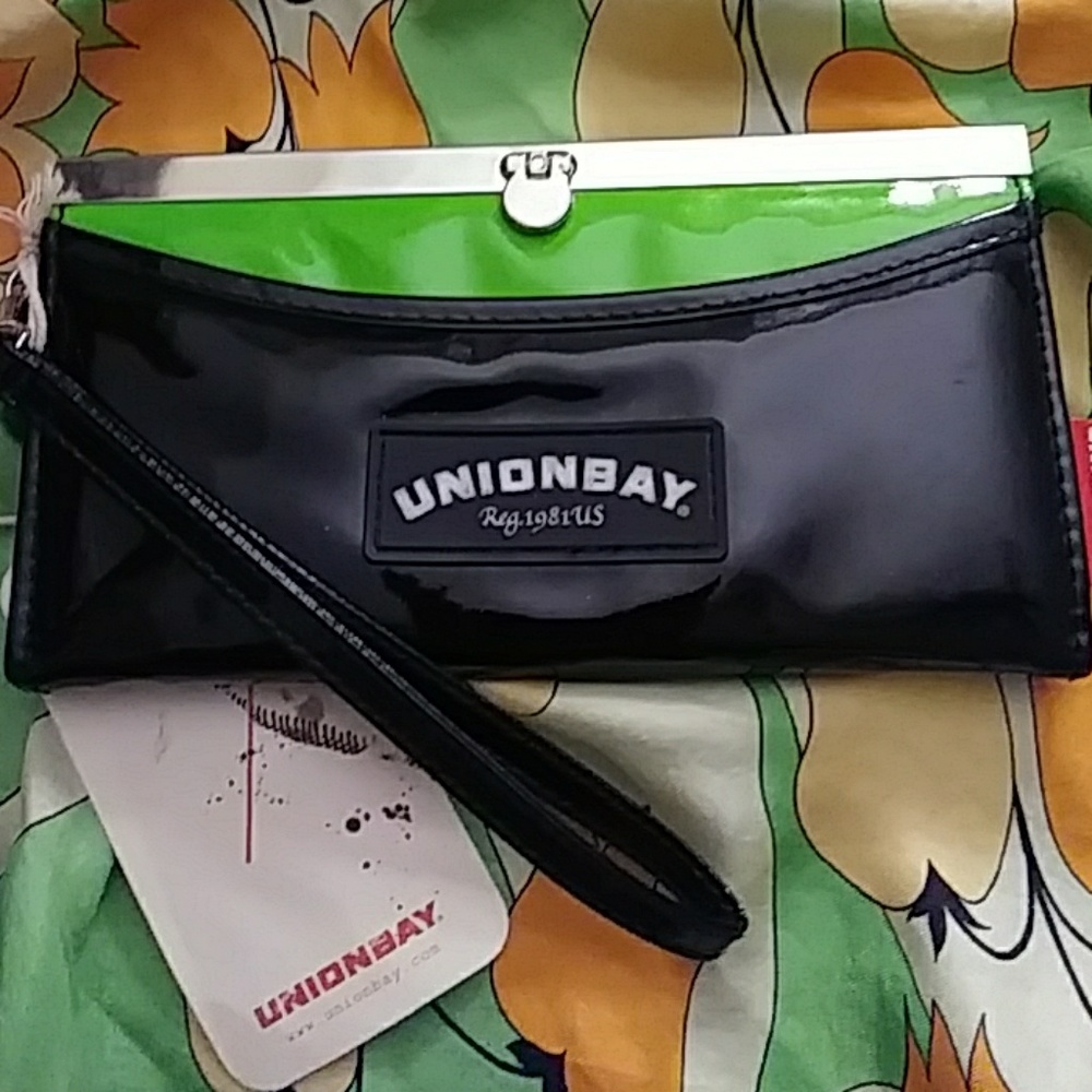 NWT Vintage 90's Union Bay Wallet/wristlet